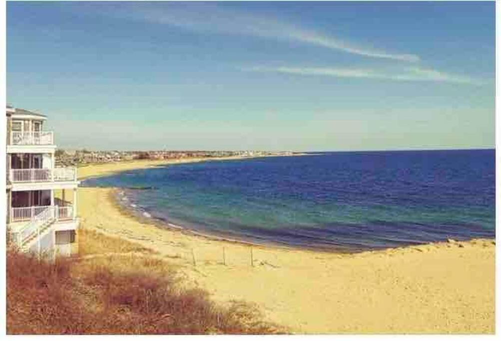 Charming Cottage Historic Falmouth Cape Cod Near Beach And Downtown 2Br 1Bath Deck Exterior photo